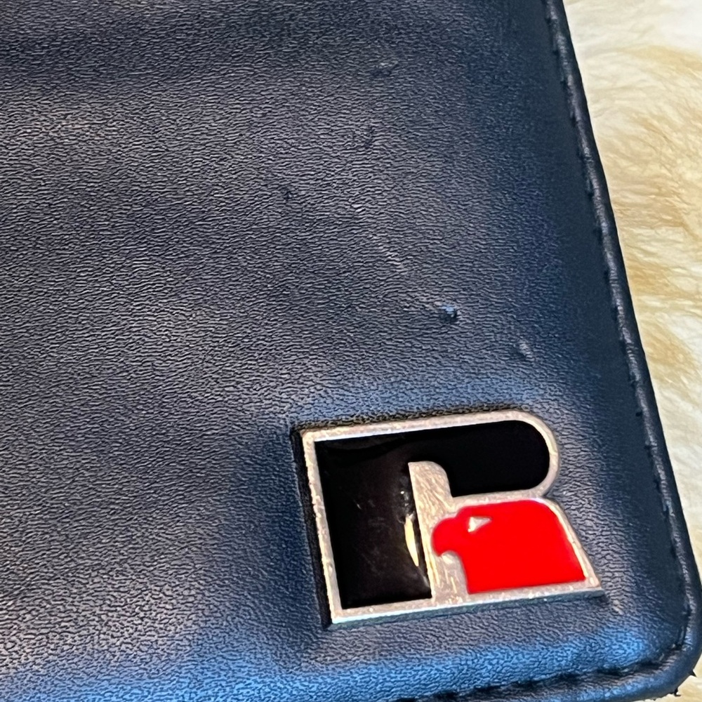 Russell Athletic Wallet πΌβ‘β - Picture 2 of 6
